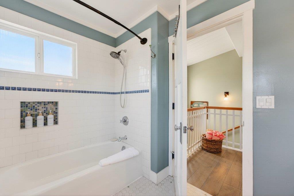 Detail Gallery Image 26 of 40 For 3844 Floral Ct, Santa Cruz,  CA 95062 - 3 Beds | 2/1 Baths