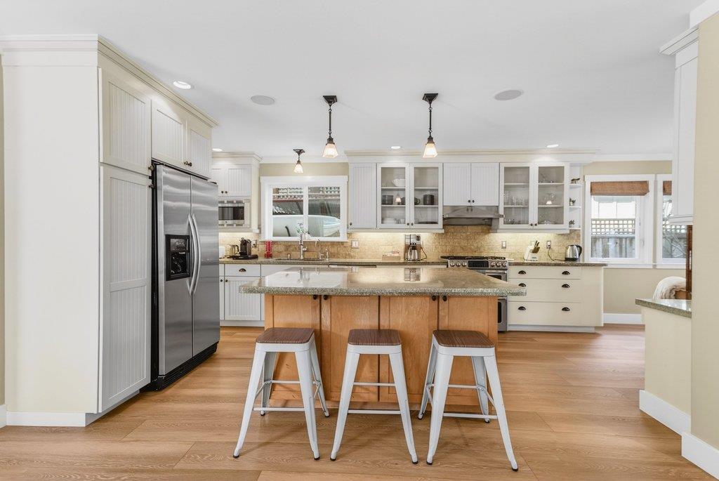 Detail Gallery Image 7 of 40 For 3844 Floral Ct, Santa Cruz,  CA 95062 - 3 Beds | 2/1 Baths