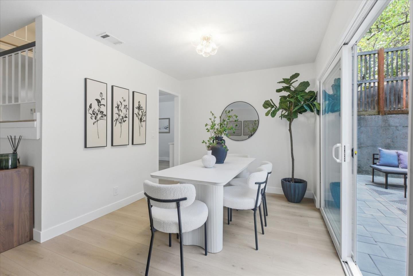 10177 Camberley Lane, Cupertino, CA, 95014