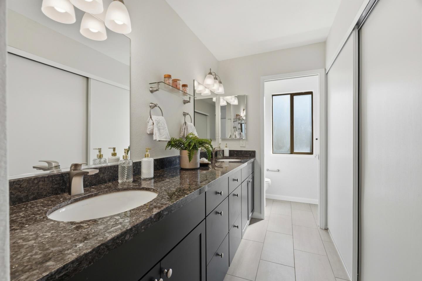 Detail Gallery Image 16 of 47 For 137 Union Ave a,  Campbell,  CA 95008 - 2 Beds | 2 Baths