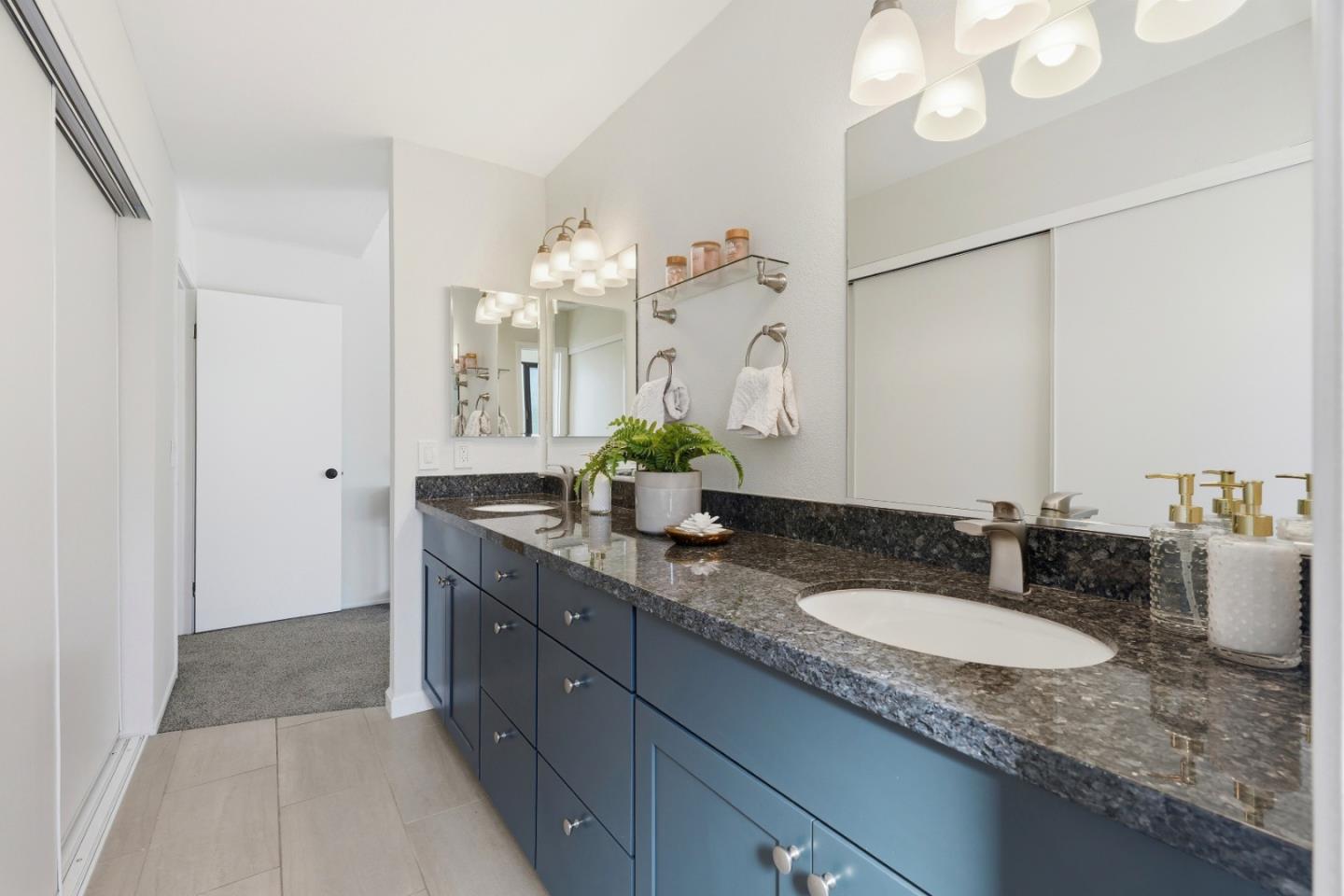 Detail Gallery Image 17 of 47 For 137 Union Ave a,  Campbell,  CA 95008 - 2 Beds | 2 Baths