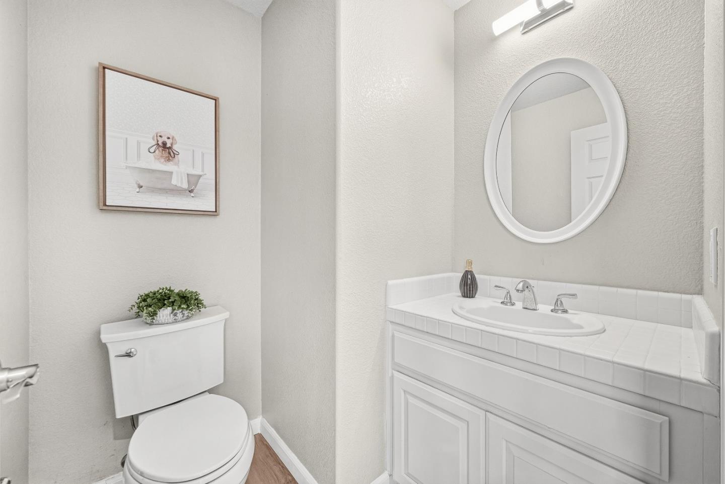 Detail Gallery Image 15 of 43 For 525 Porpoise Bay Ter a,  Sunnyvale,  CA 94089 - 3 Beds | 2/1 Baths
