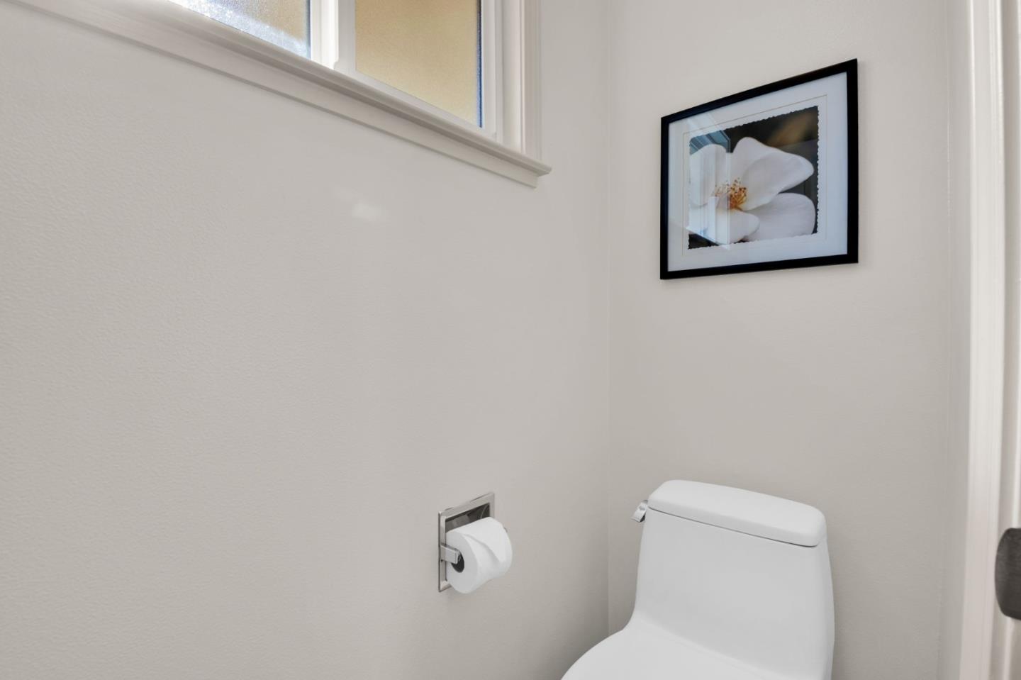 Detail Gallery Image 15 of 30 For 1124 Elmsford Dr, Cupertino,  CA 95014 - 3 Beds | 2/1 Baths