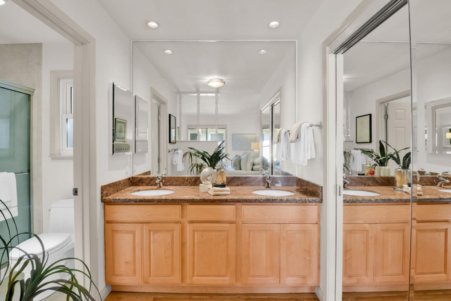 Detail Gallery Image 25 of 30 For 1124 Elmsford Dr, Cupertino,  CA 95014 - 3 Beds | 2/1 Baths