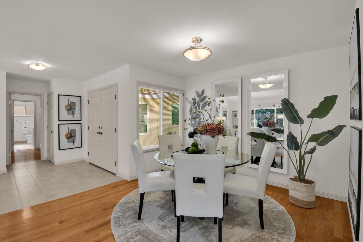 Detail Gallery Image 8 of 30 For 1124 Elmsford Dr, Cupertino,  CA 95014 - 3 Beds | 2/1 Baths