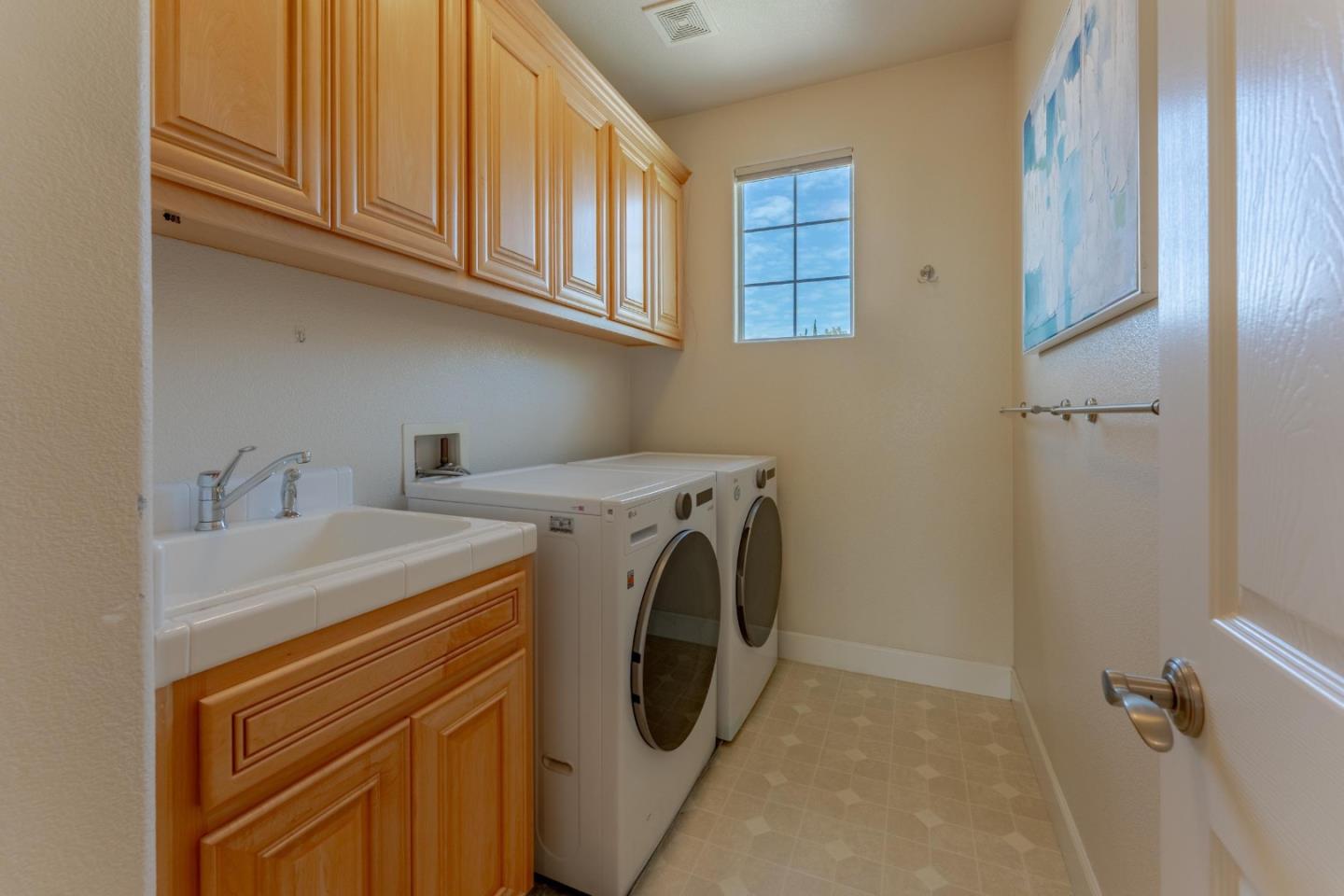 Detail Gallery Image 27 of 60 For 3666 Santa Croce Ct, San Jose,  CA 95148 - 4 Beds | 3 Baths