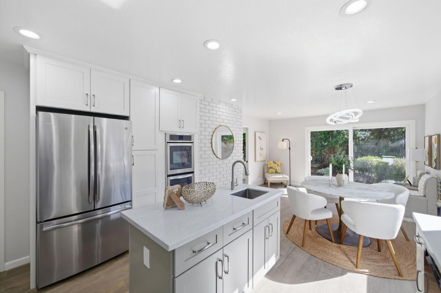 Detail Gallery Image 17 of 49 For 1784 Kimberly Dr, Sunnyvale,  CA 94087 - 3 Beds | 2 Baths