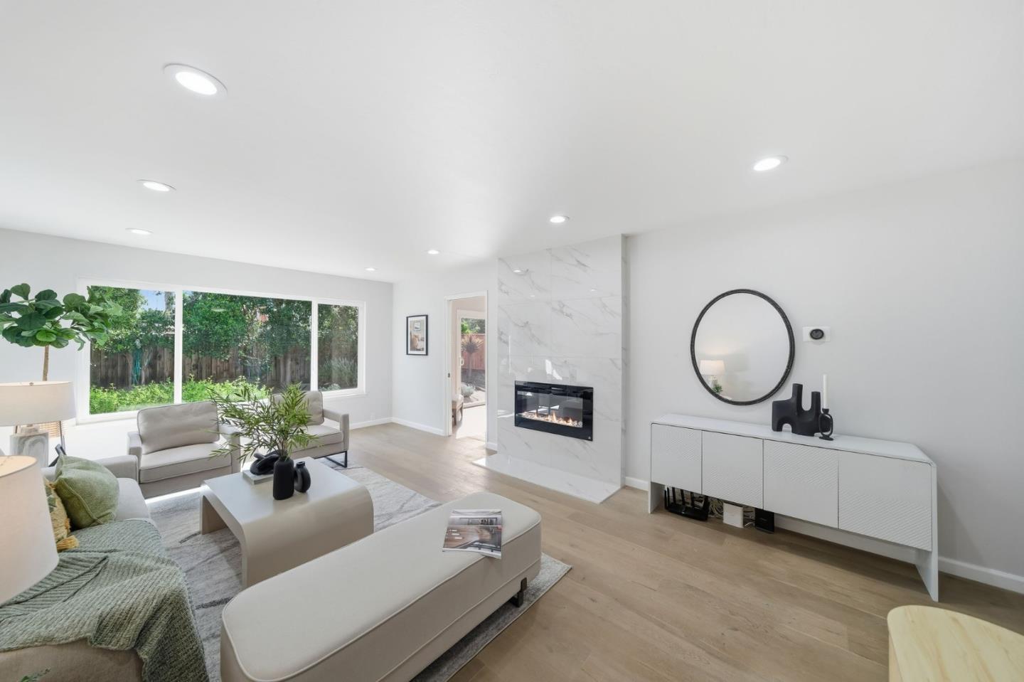 Detail Gallery Image 8 of 49 For 1784 Kimberly Dr, Sunnyvale,  CA 94087 - 3 Beds | 2 Baths