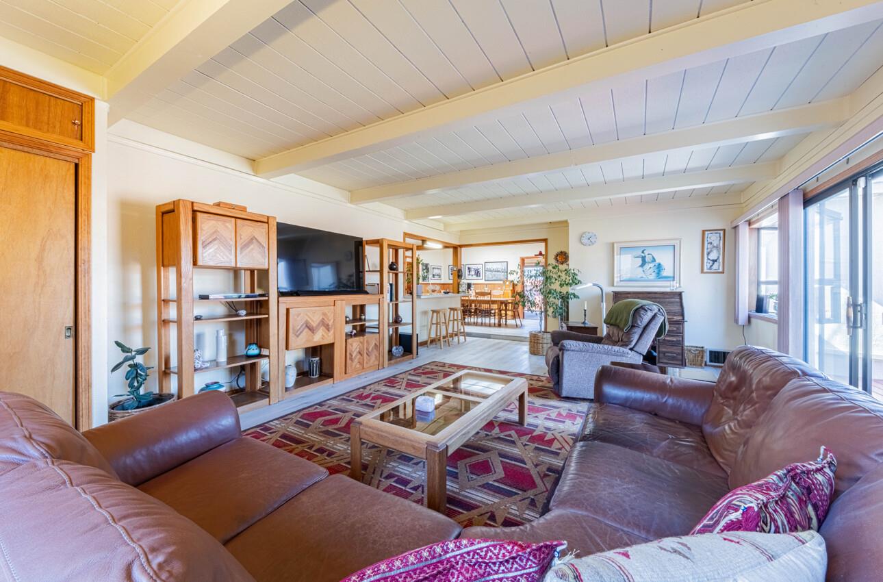 Detail Gallery Image 18 of 42 For 840 Hastings Ave, Salinas,  CA 93901 - 4 Beds | 2 Baths