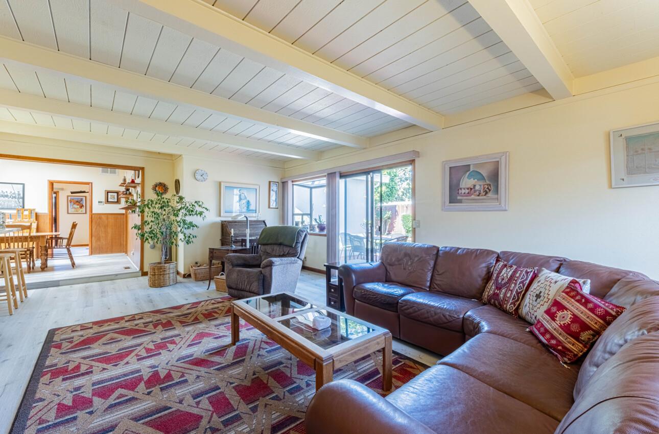 Detail Gallery Image 19 of 42 For 840 Hastings Ave, Salinas,  CA 93901 - 4 Beds | 2 Baths