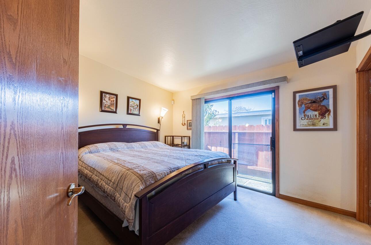 Detail Gallery Image 23 of 42 For 840 Hastings Ave, Salinas,  CA 93901 - 4 Beds | 2 Baths