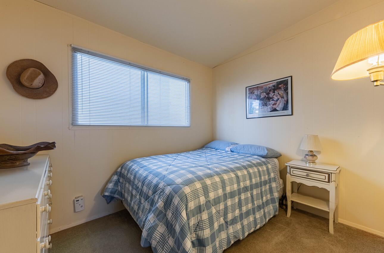 Detail Gallery Image 29 of 42 For 840 Hastings Ave, Salinas,  CA 93901 - 4 Beds | 2 Baths