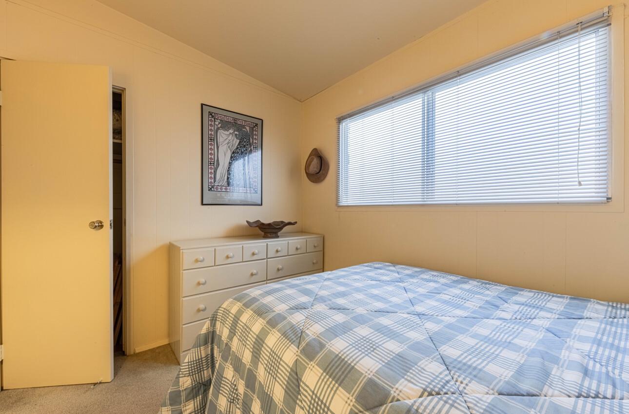 Detail Gallery Image 30 of 42 For 840 Hastings Ave, Salinas,  CA 93901 - 4 Beds | 2 Baths