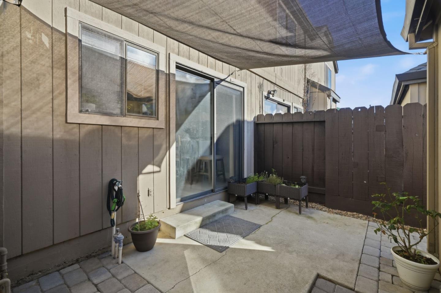 Detail Gallery Image 30 of 43 For 251 Gibson Dr #E-54,  Hollister,  CA 95023 - 2 Beds | 1/1 Baths