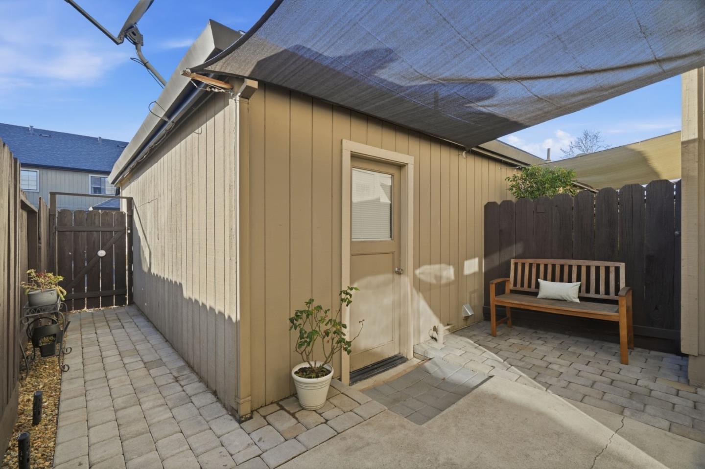 Detail Gallery Image 31 of 43 For 251 Gibson Dr #E-54,  Hollister,  CA 95023 - 2 Beds | 1/1 Baths