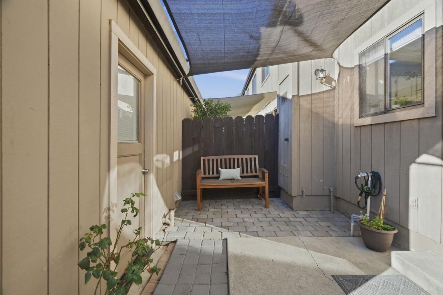 Detail Gallery Image 32 of 43 For 251 Gibson Dr #E-54,  Hollister,  CA 95023 - 2 Beds | 1/1 Baths