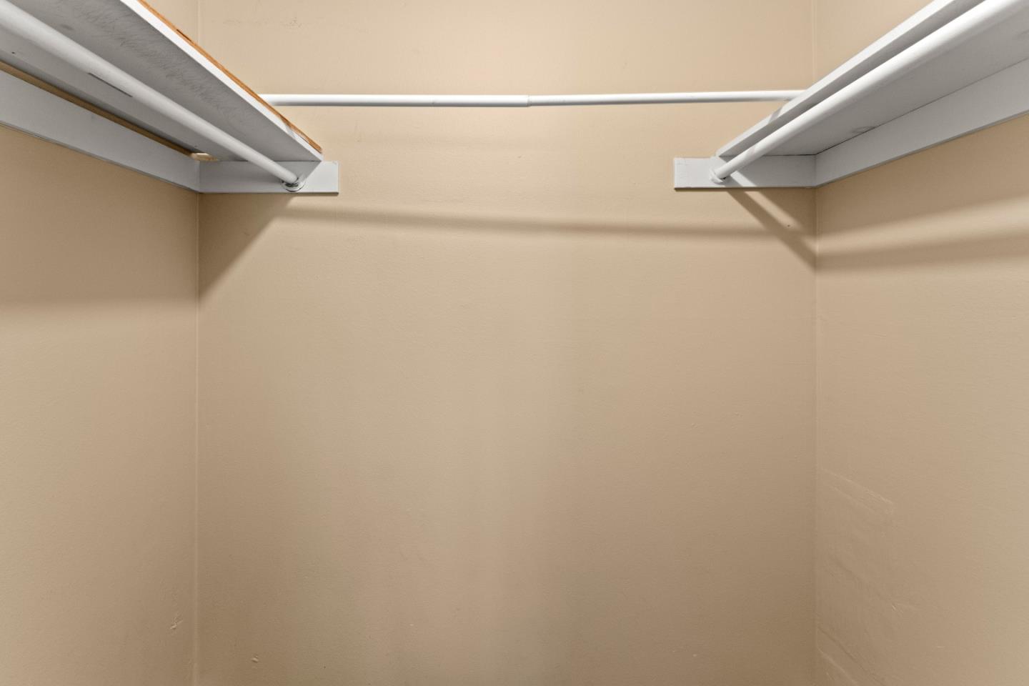 Photo #17: ML82037004 Listing: Photo #17