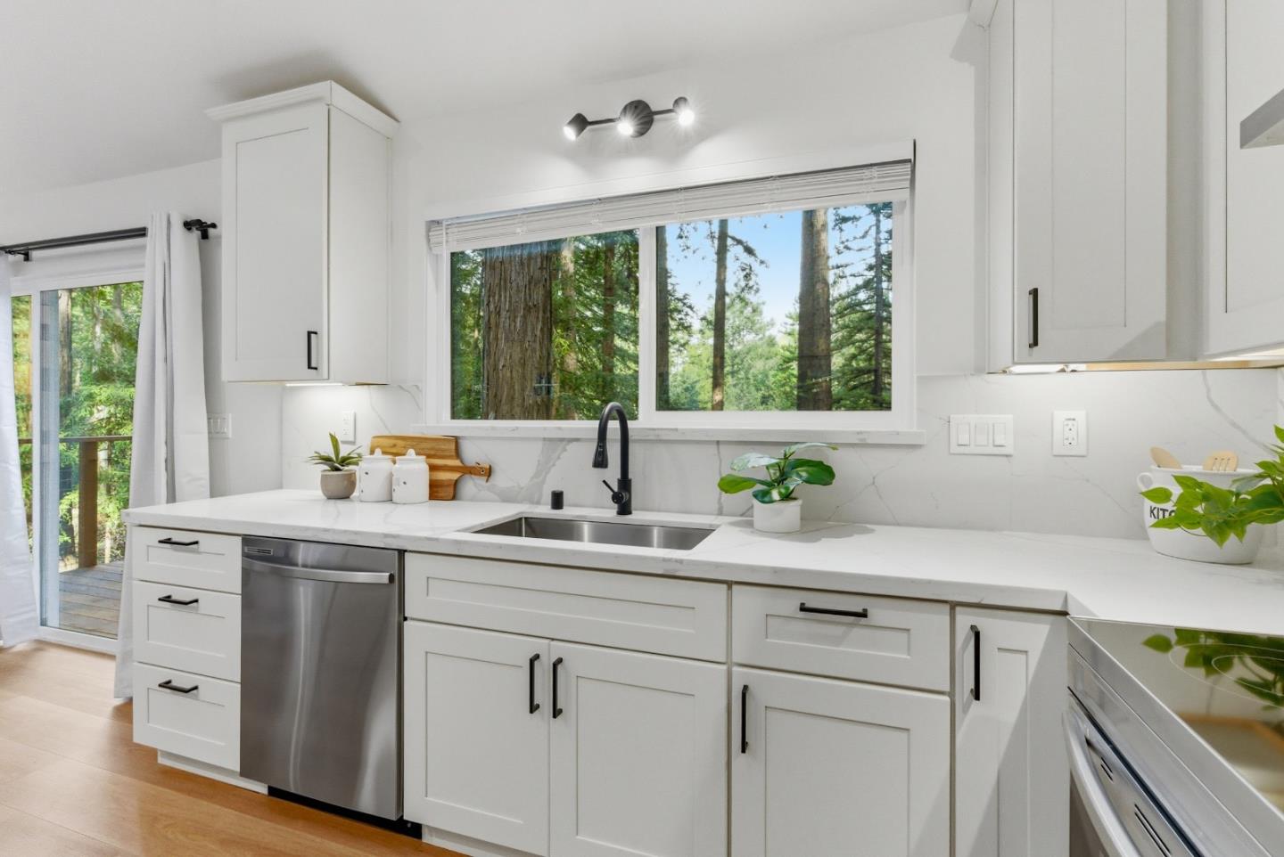 Detail Gallery Image 18 of 42 For 635 Trinkling Creek Dr, Felton,  CA 95018 - 3 Beds | 2 Baths