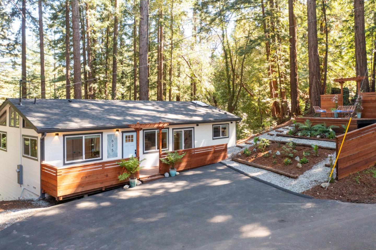 Detail Gallery Image 32 of 42 For 635 Trinkling Creek Dr, Felton,  CA 95018 - 3 Beds | 2 Baths