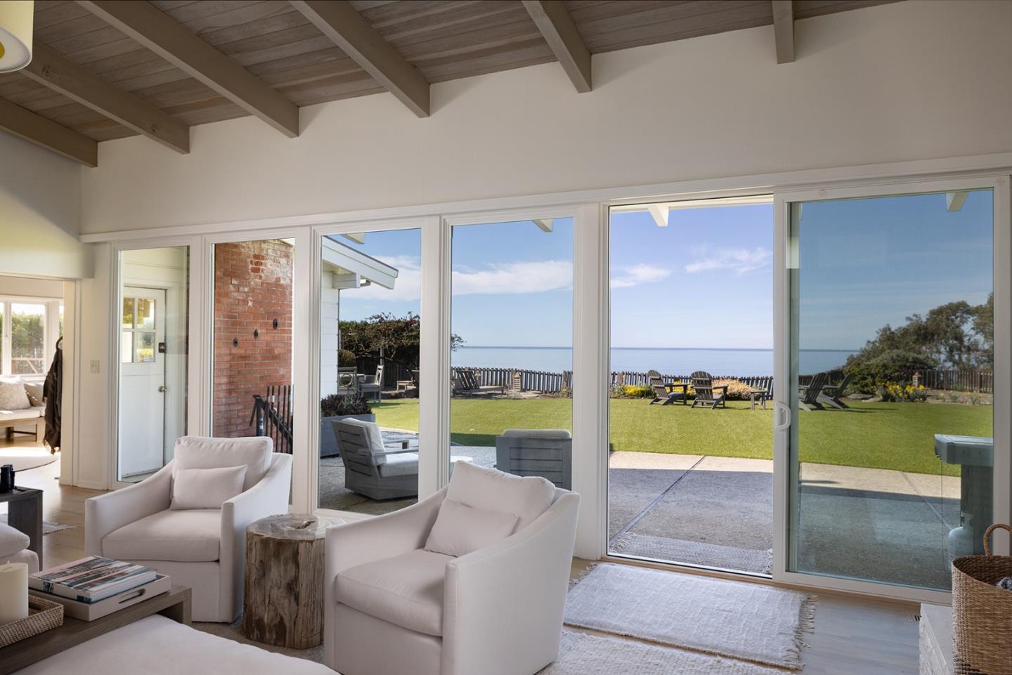 Detail Gallery Image 8 of 34 For 532 Bayview Dr, Aptos,  CA 95003 - 3 Beds | 3 Baths