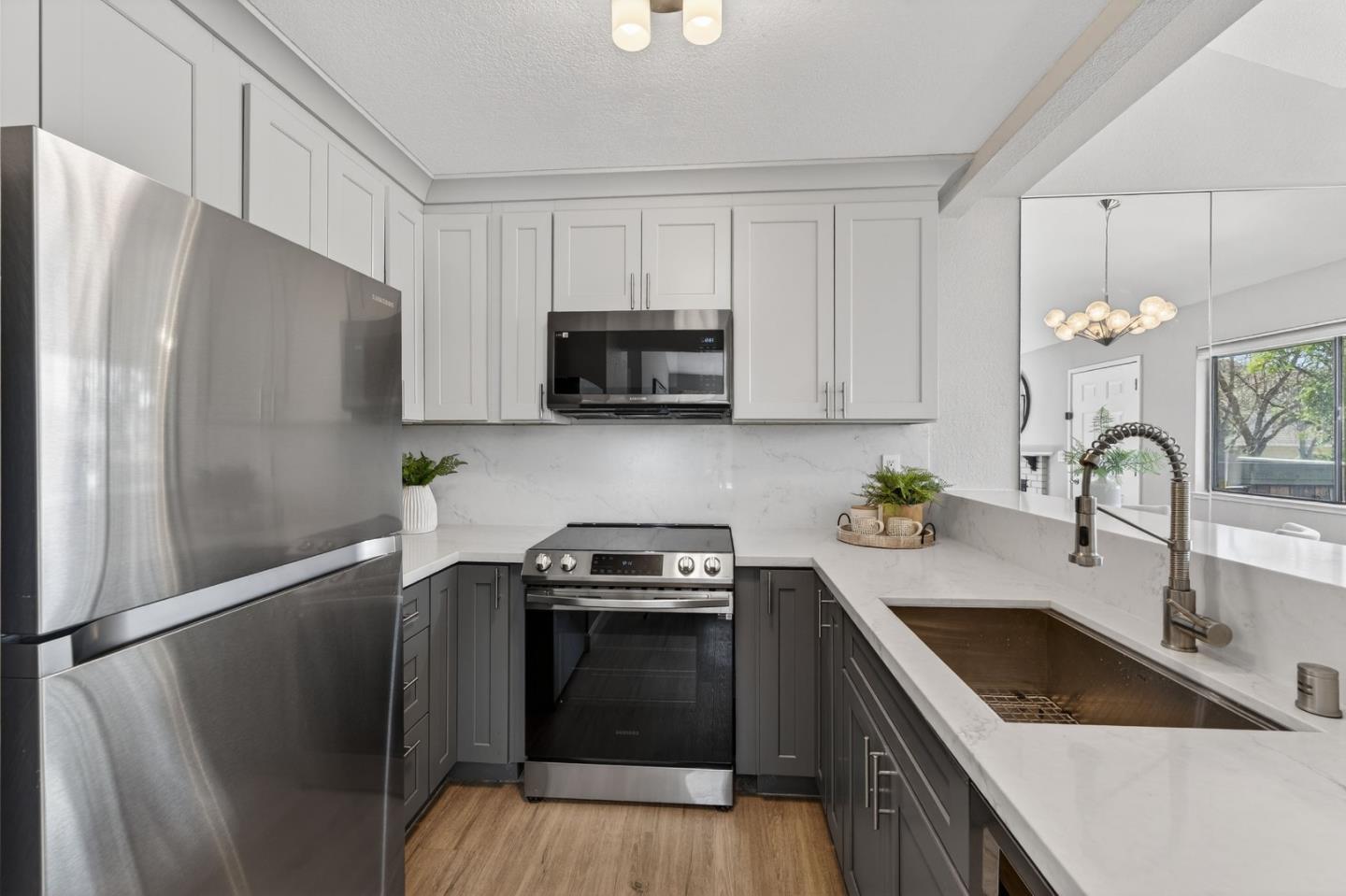 Photo #11: ML82037007 Listing: Photo #11