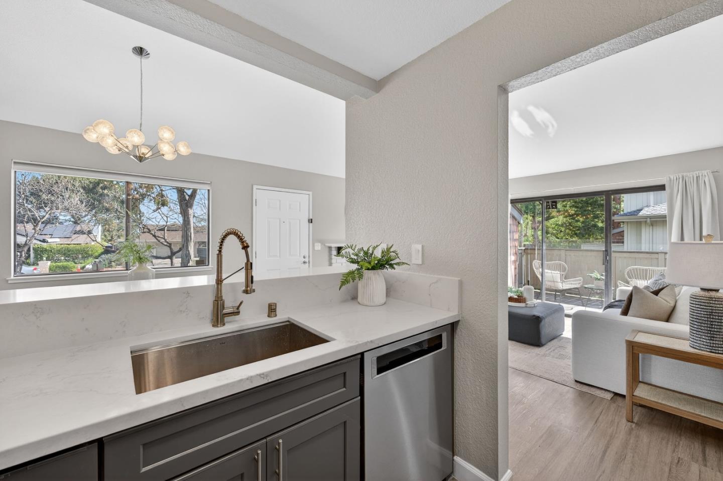 Photo #12: ML82037007 Listing: Photo #12