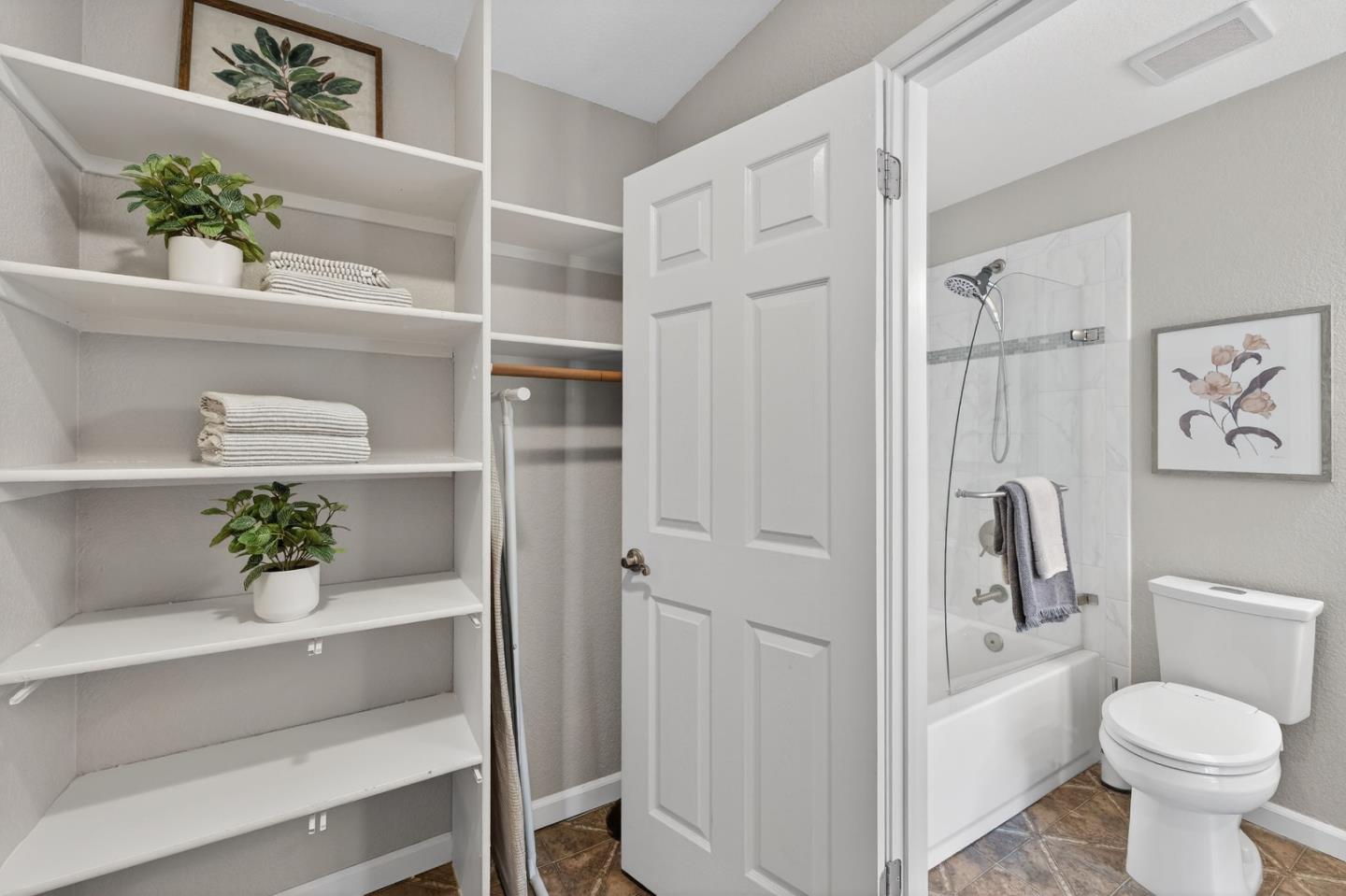 Photo #18: ML82037007 Listing: Photo #18