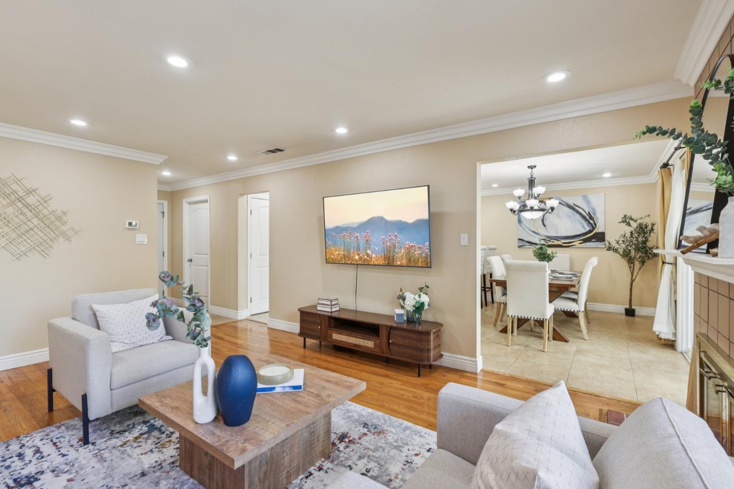 Detail Gallery Image 5 of 35 For 481 Sioux Ln, San Jose,  CA 95123 - 3 Beds | 2 Baths