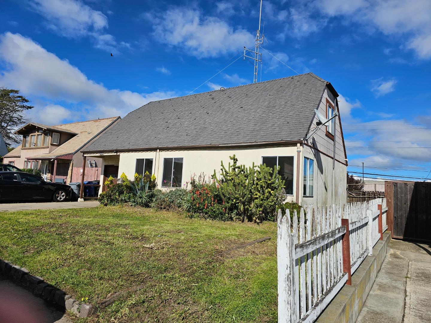 Front Image Thumbnail for ML82037011