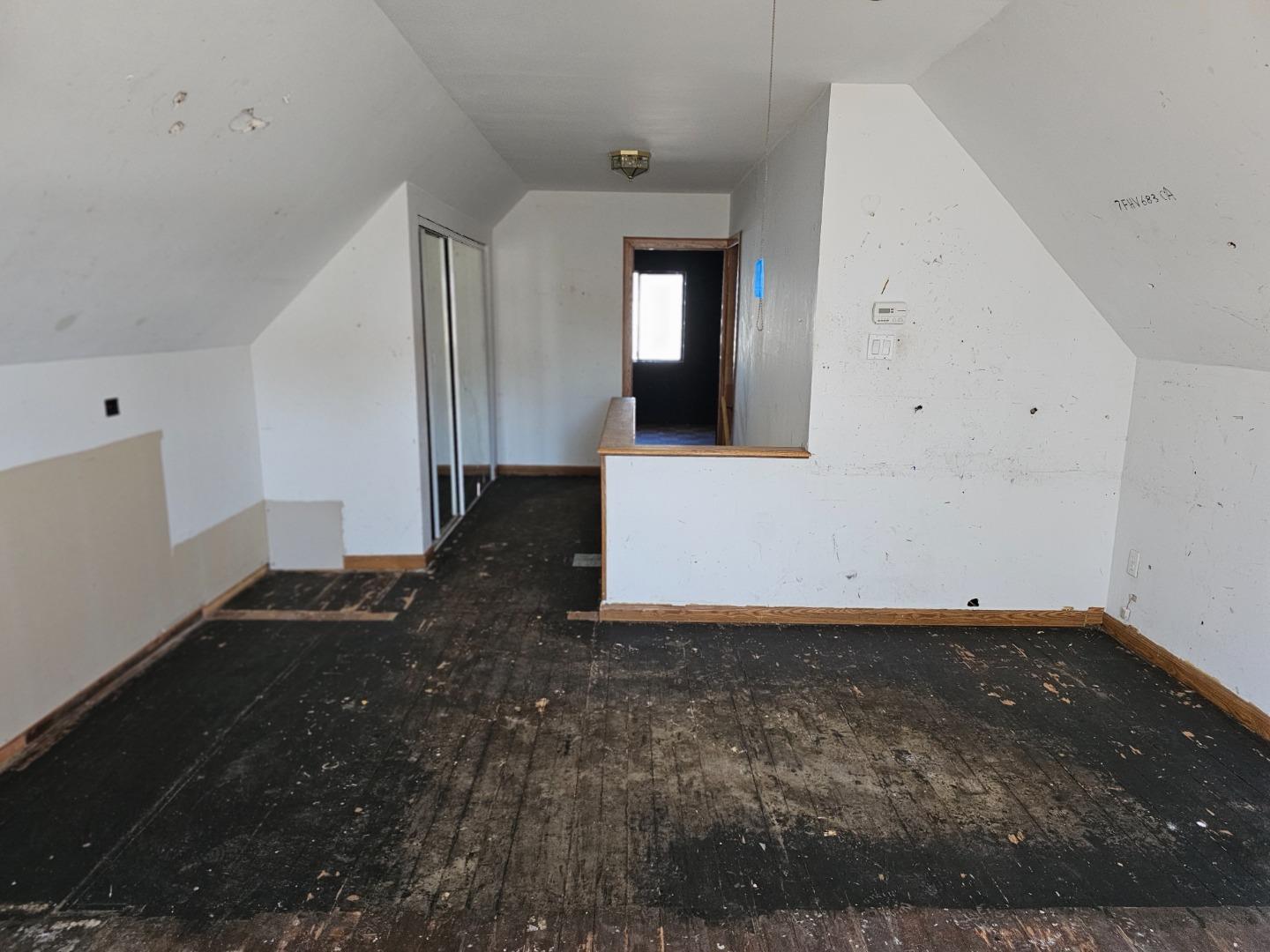 Detail Gallery Image 12 of 20 For 105 Francisco Dr, South San Francisco,  CA 94080 - 3 Beds | 1 Baths