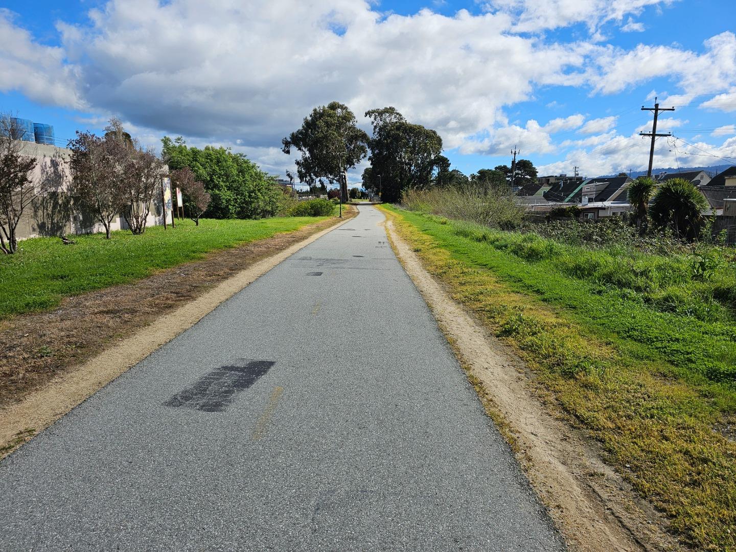 Detail Gallery Image 19 of 20 For 105 Francisco Dr, South San Francisco,  CA 94080 - 3 Beds | 1 Baths