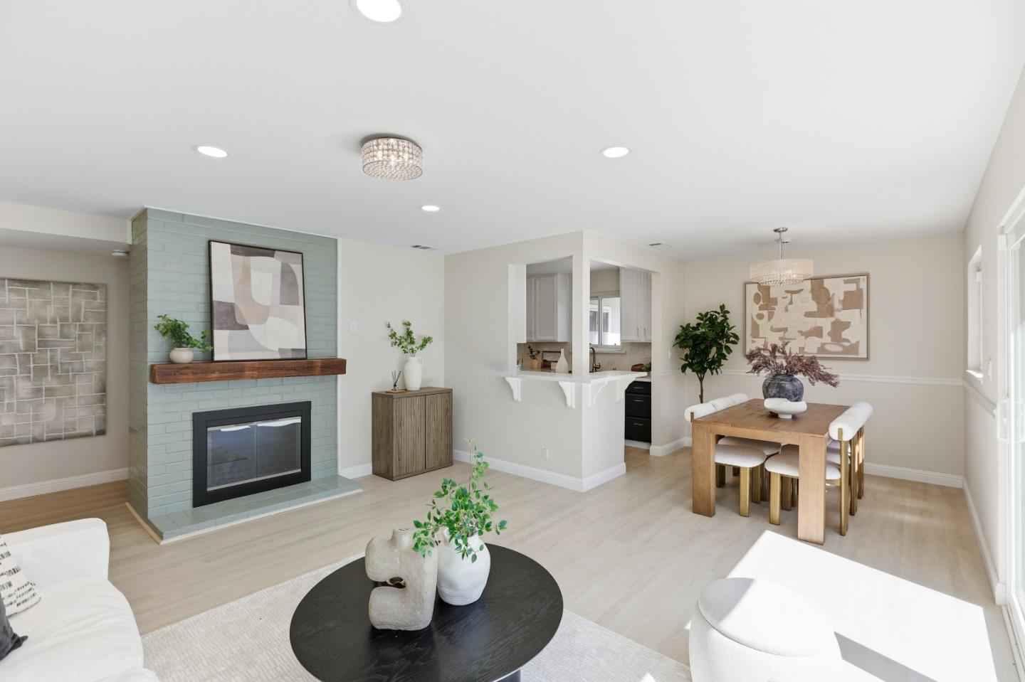 Detail Gallery Image 15 of 59 For 2242 Cabrillo Ave, Santa Clara,  CA 95050 - 3 Beds | 2 Baths