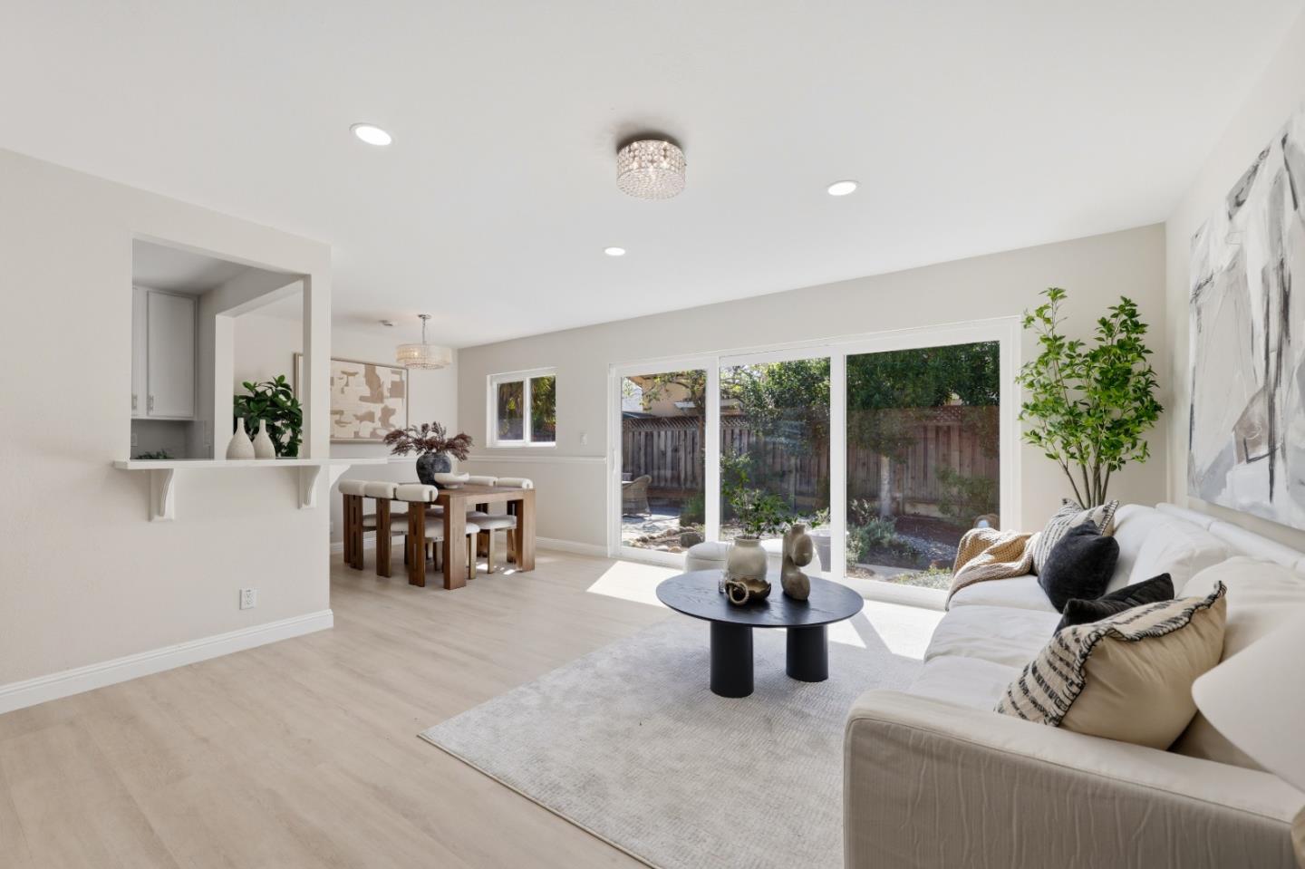 Detail Gallery Image 7 of 59 For 2242 Cabrillo Ave, Santa Clara,  CA 95050 - 3 Beds | 2 Baths