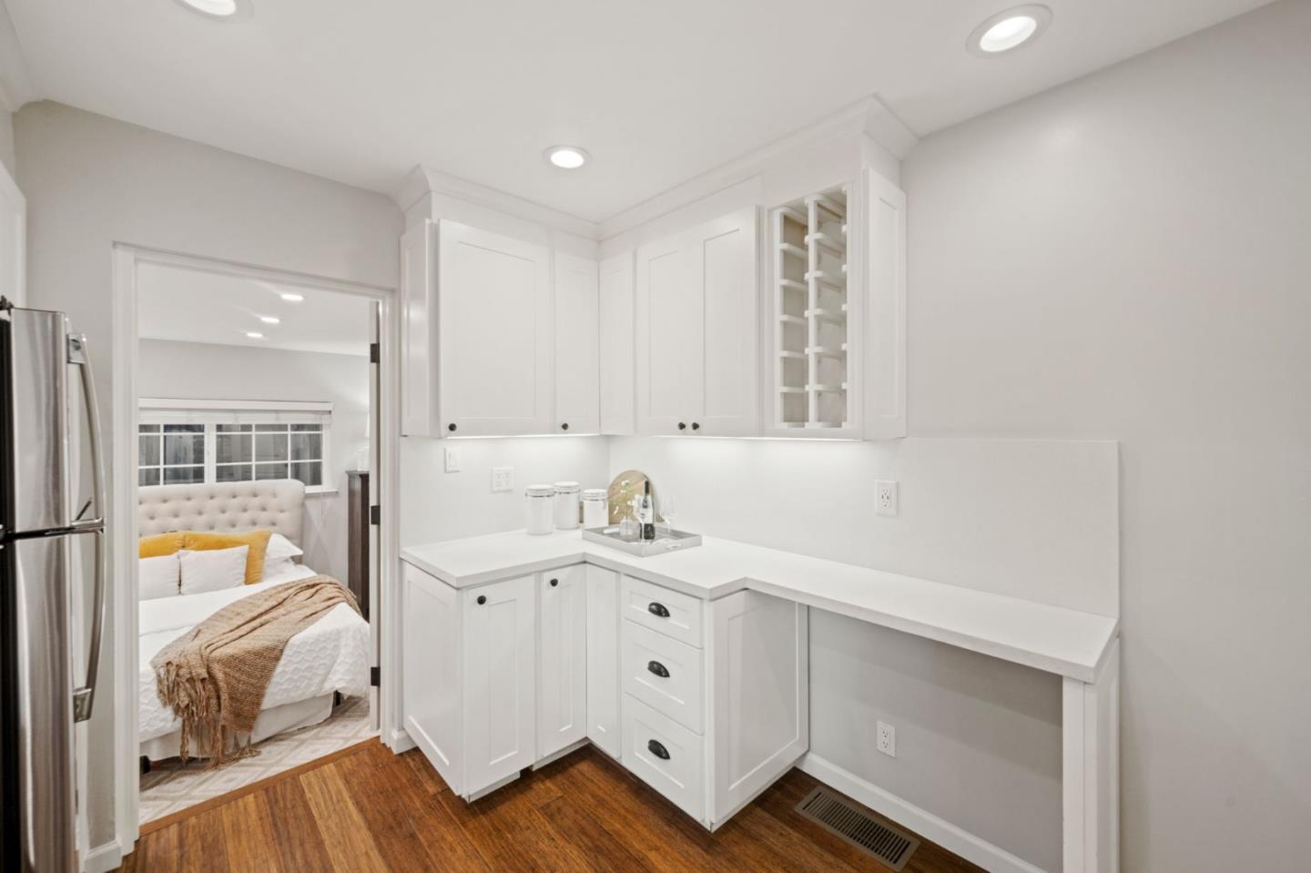 Detail Gallery Image 16 of 33 For 920 W Julian St, San Jose,  CA 95126 - 2 Beds | 1 Baths