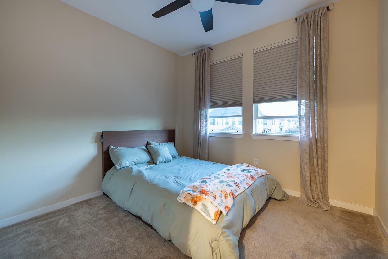 Detail Gallery Image 14 of 25 For 1290 Marille, Hollister,  CA 95023 - 3 Beds | 2/1 Baths