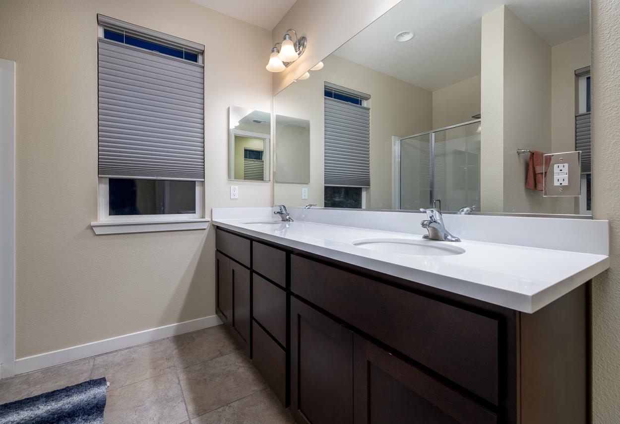 Detail Gallery Image 19 of 25 For 1290 Marille, Hollister,  CA 95023 - 3 Beds | 2/1 Baths