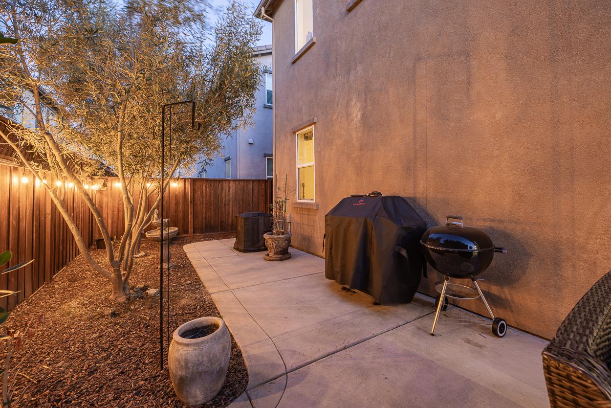 Detail Gallery Image 24 of 25 For 1290 Marille, Hollister,  CA 95023 - 3 Beds | 2/1 Baths