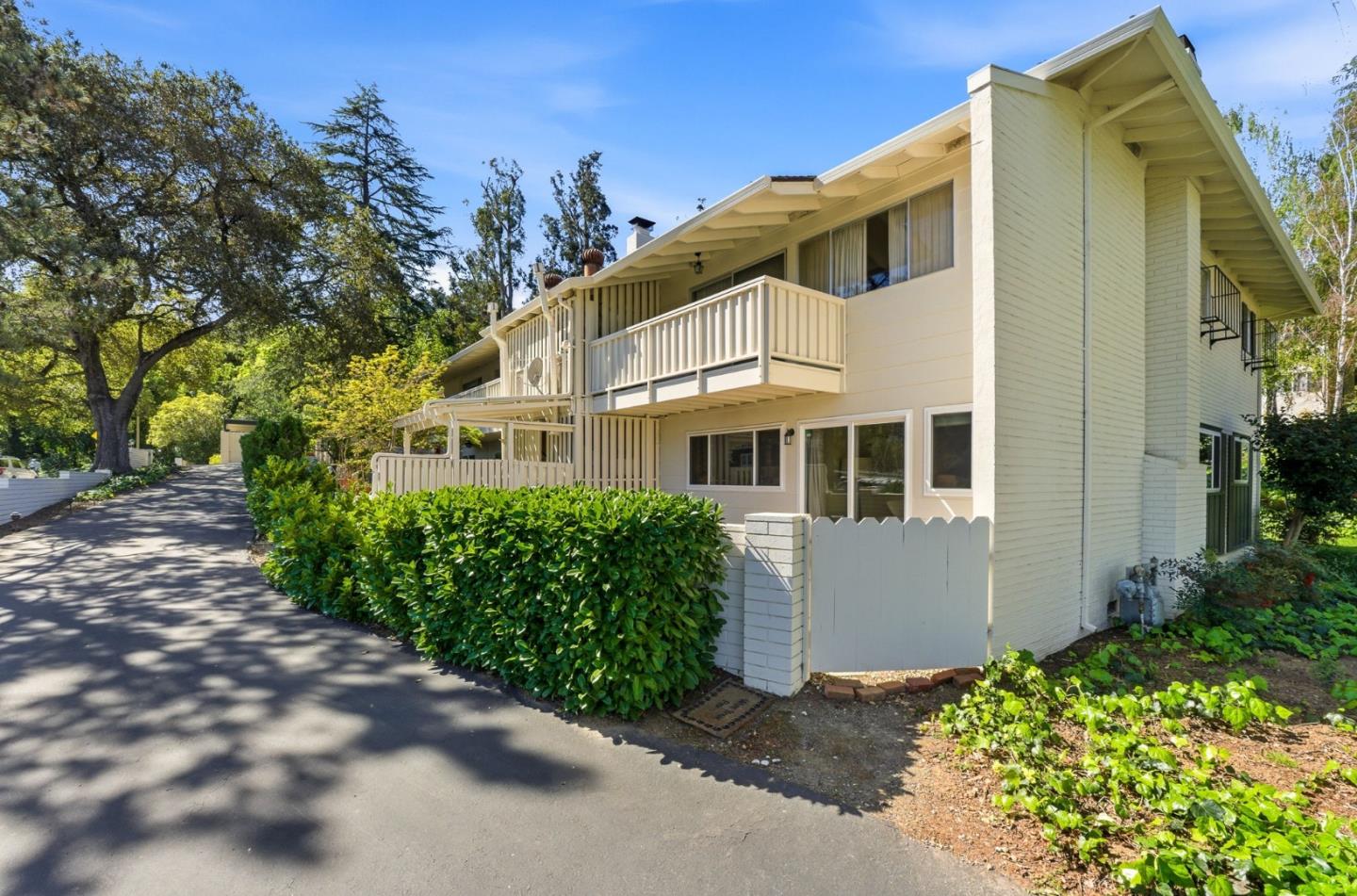 Detail Gallery Image 27 of 47 For 600 Pennsylvania Ave #14,  Los Gatos,  CA 95030 - 1 Beds | 1/1 Baths