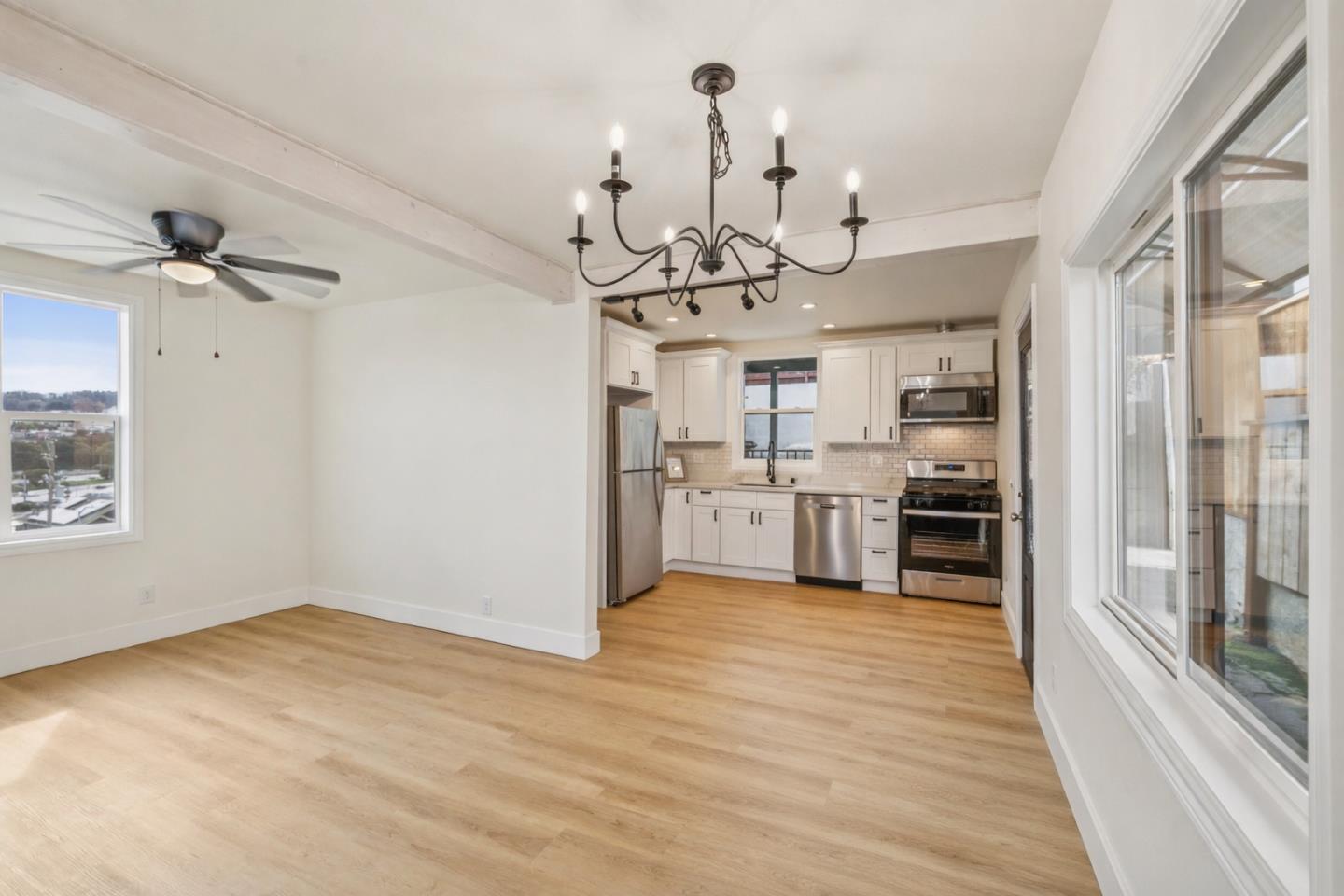 Detail Gallery Image 10 of 25 For 360 Bradford St, San Francisco,  CA 94110 - 1 Beds | 1 Baths