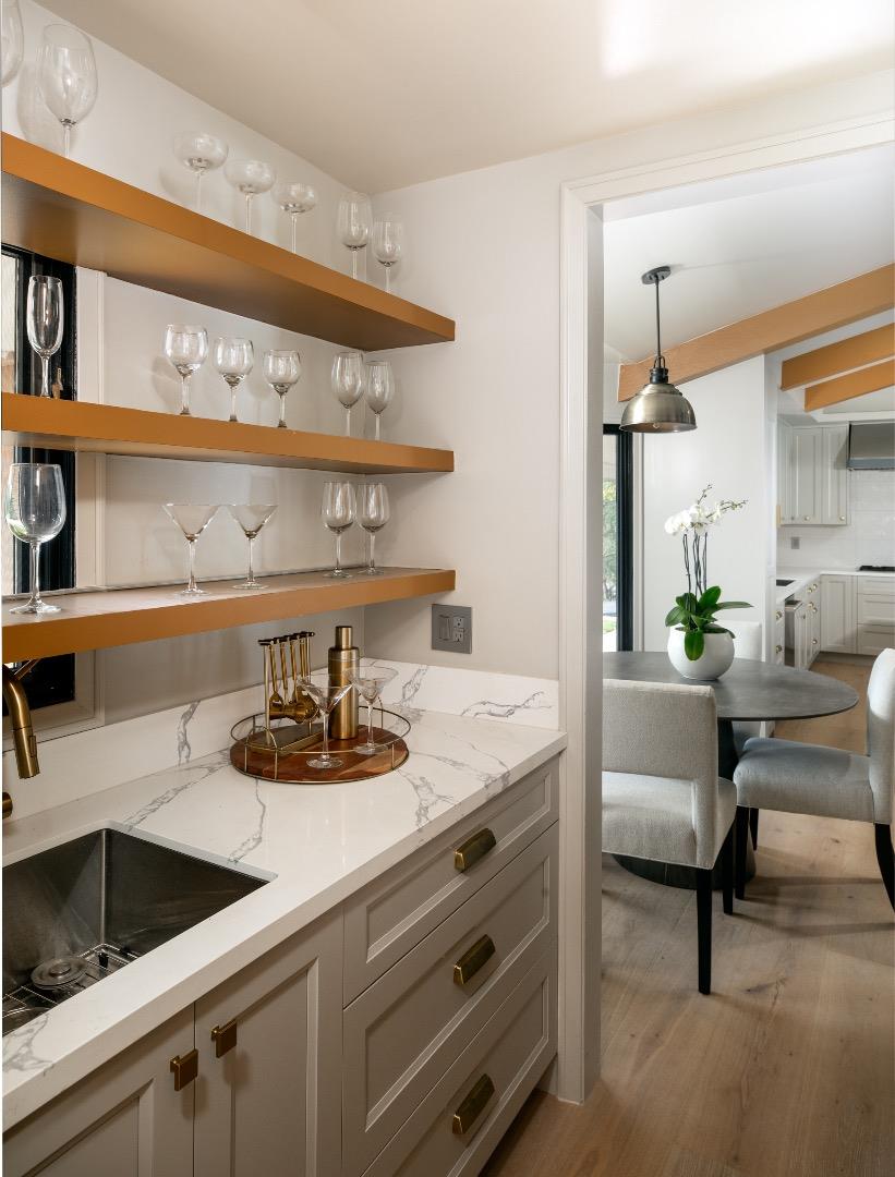 Detail Gallery Image 13 of 56 For 26201 Dori Ln, Los Altos Hills,  CA 94022 - 4 Beds | 4/1 Baths