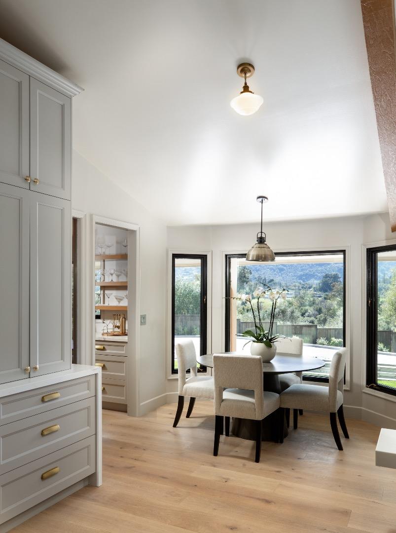 Detail Gallery Image 17 of 56 For 26201 Dori Ln, Los Altos Hills,  CA 94022 - 4 Beds | 4/1 Baths