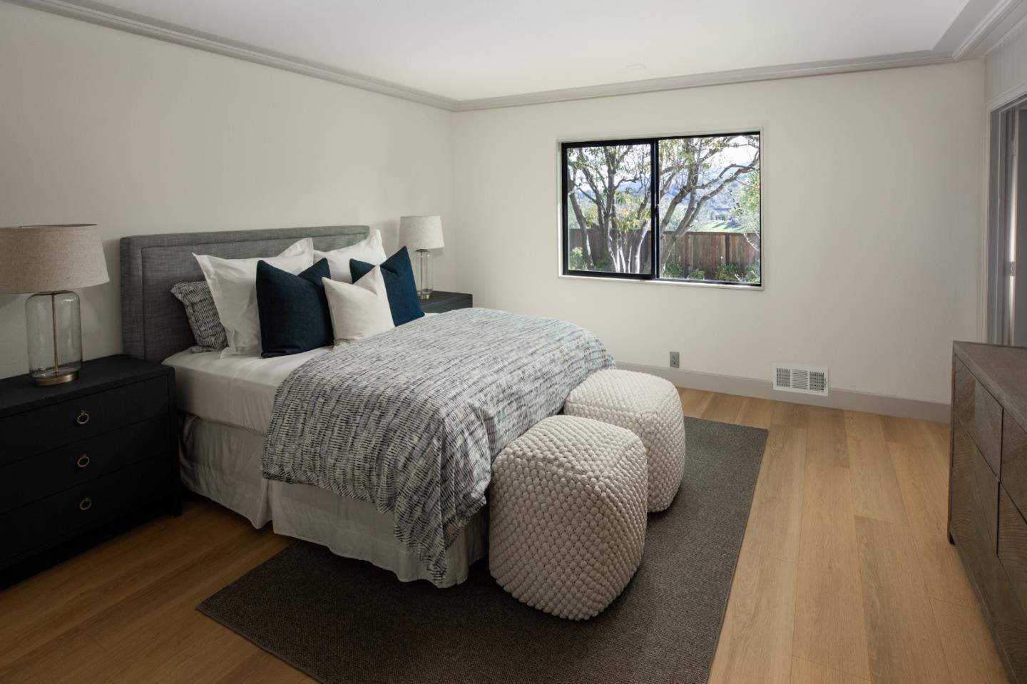 Detail Gallery Image 26 of 56 For 26201 Dori Ln, Los Altos Hills,  CA 94022 - 4 Beds | 4/1 Baths