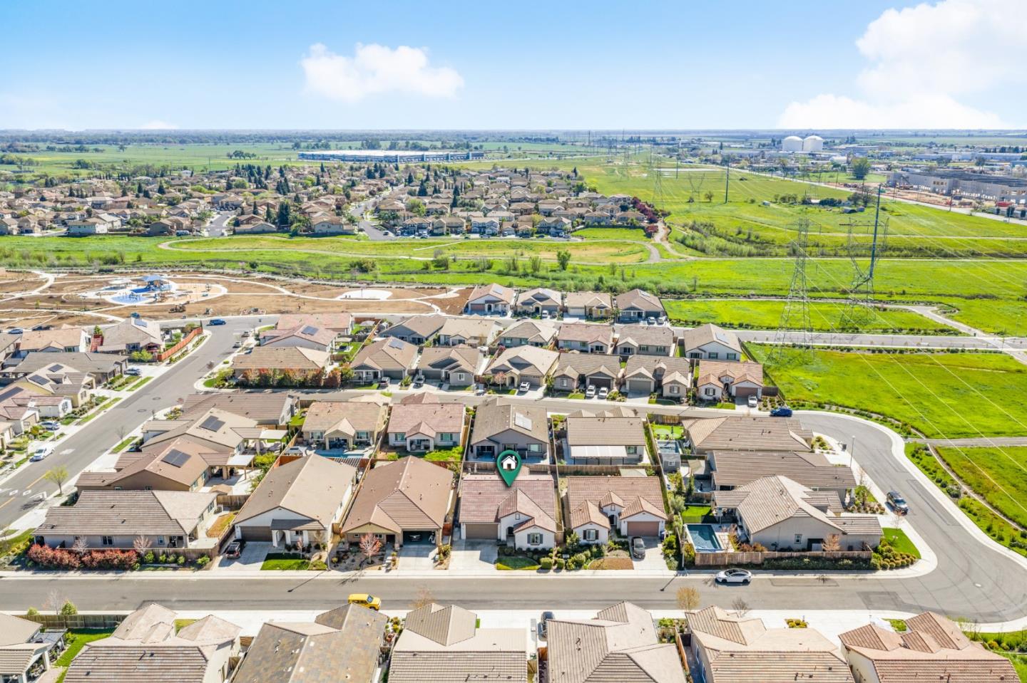 Detail Gallery Image 42 of 43 For 9264 Odyssey Cir, Elk Grove,  CA 95624 - 4 Beds | 2/1 Baths