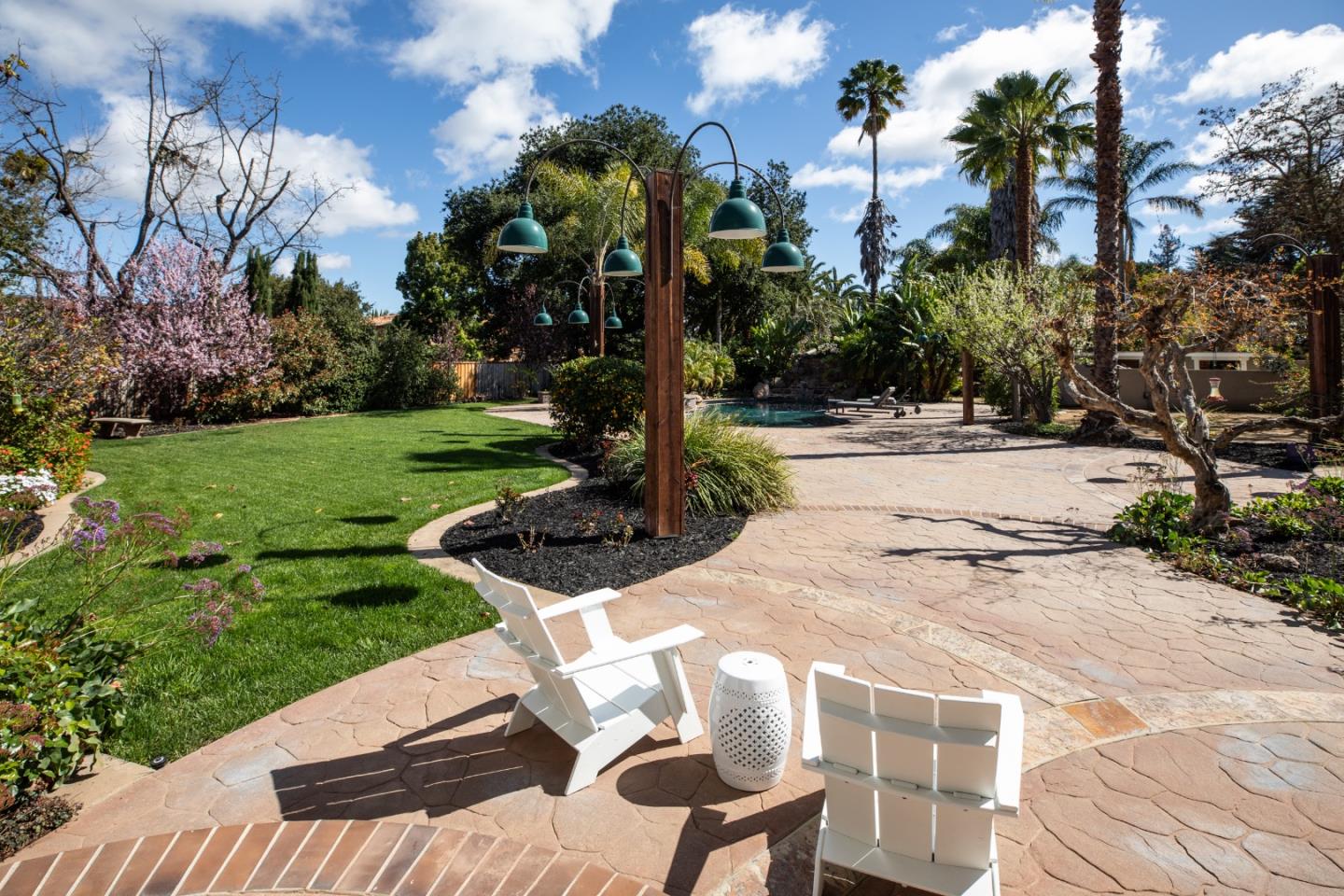 Detail Gallery Image 42 of 54 For 253 Fremont Ave, Los Altos,  CA 94024 - 5 Beds | 6/2 Baths