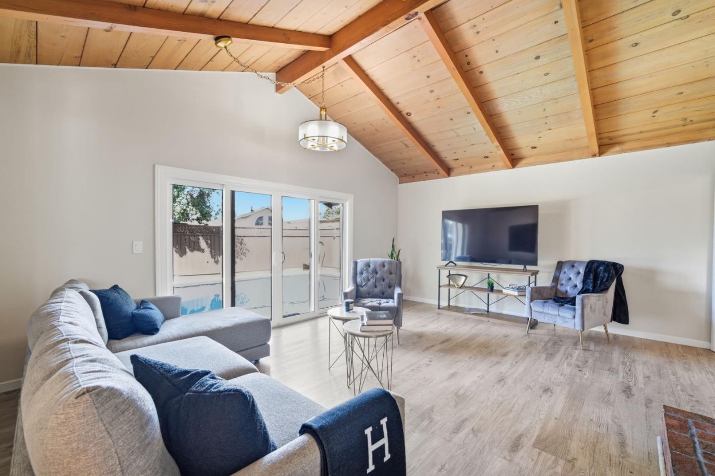 Detail Gallery Image 17 of 49 For 1191 Carrie Lee Way, San Jose,  CA 95118 - 3 Beds | 2 Baths