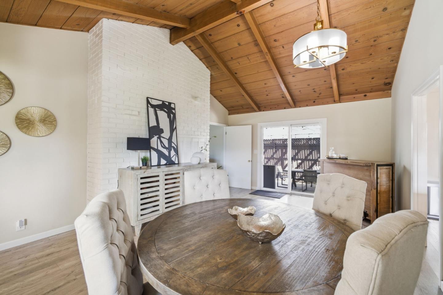 Detail Gallery Image 5 of 49 For 1191 Carrie Lee Way, San Jose,  CA 95118 - 3 Beds | 2 Baths