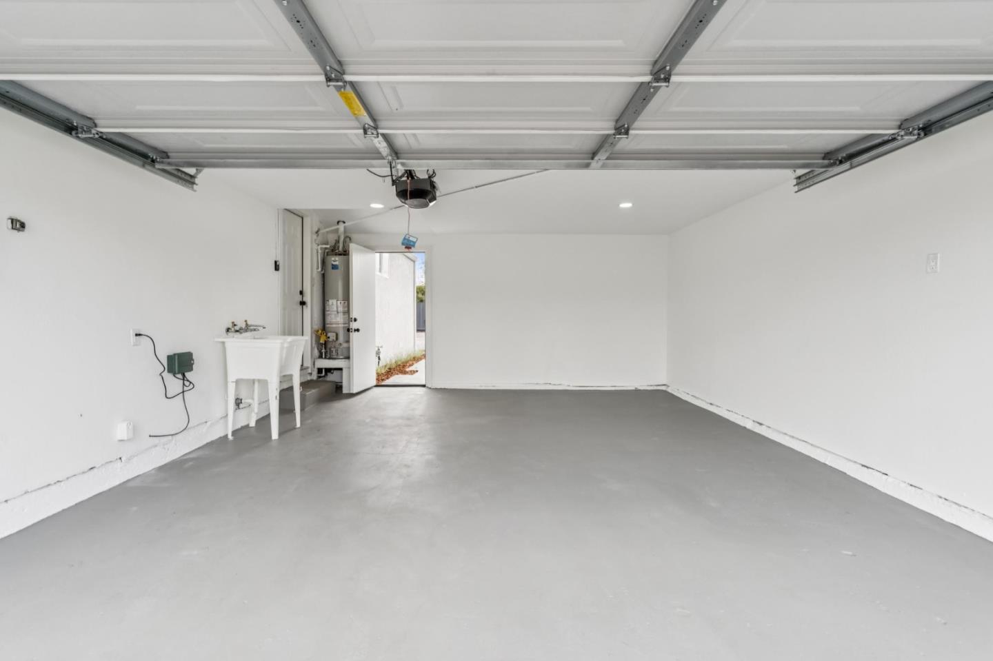 Detail Gallery Image 22 of 26 For 1202 via Lucas, San Lorenzo,  CA 94580 - 3 Beds | 1 Baths