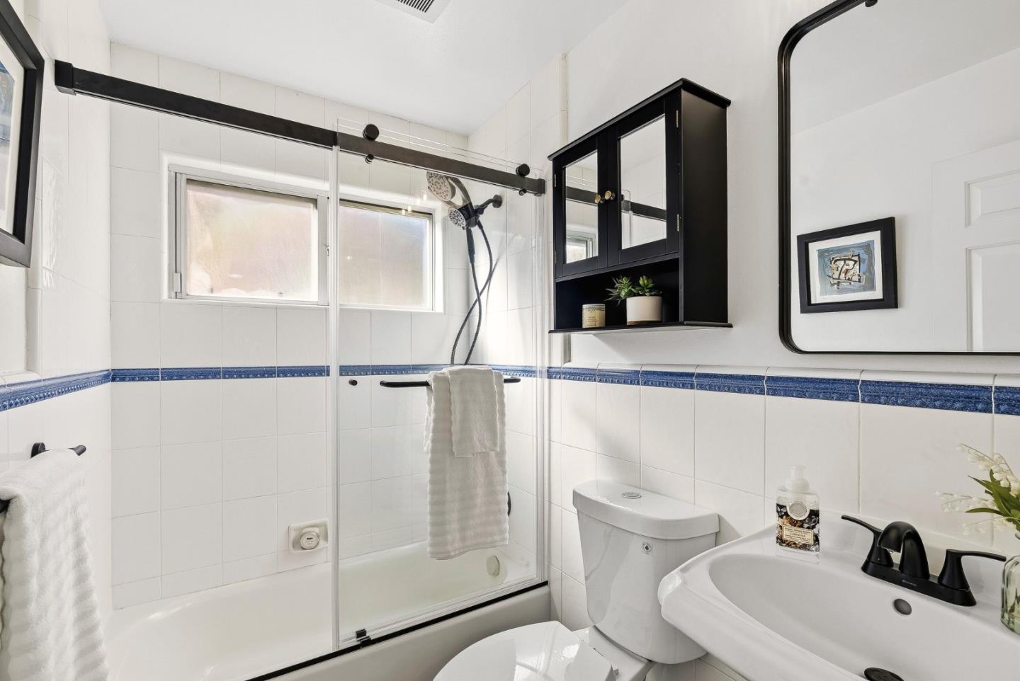 Detail Gallery Image 16 of 36 For 2270 De Paul Pl, Santa Clara,  CA 95051 - 3 Beds | 2 Baths