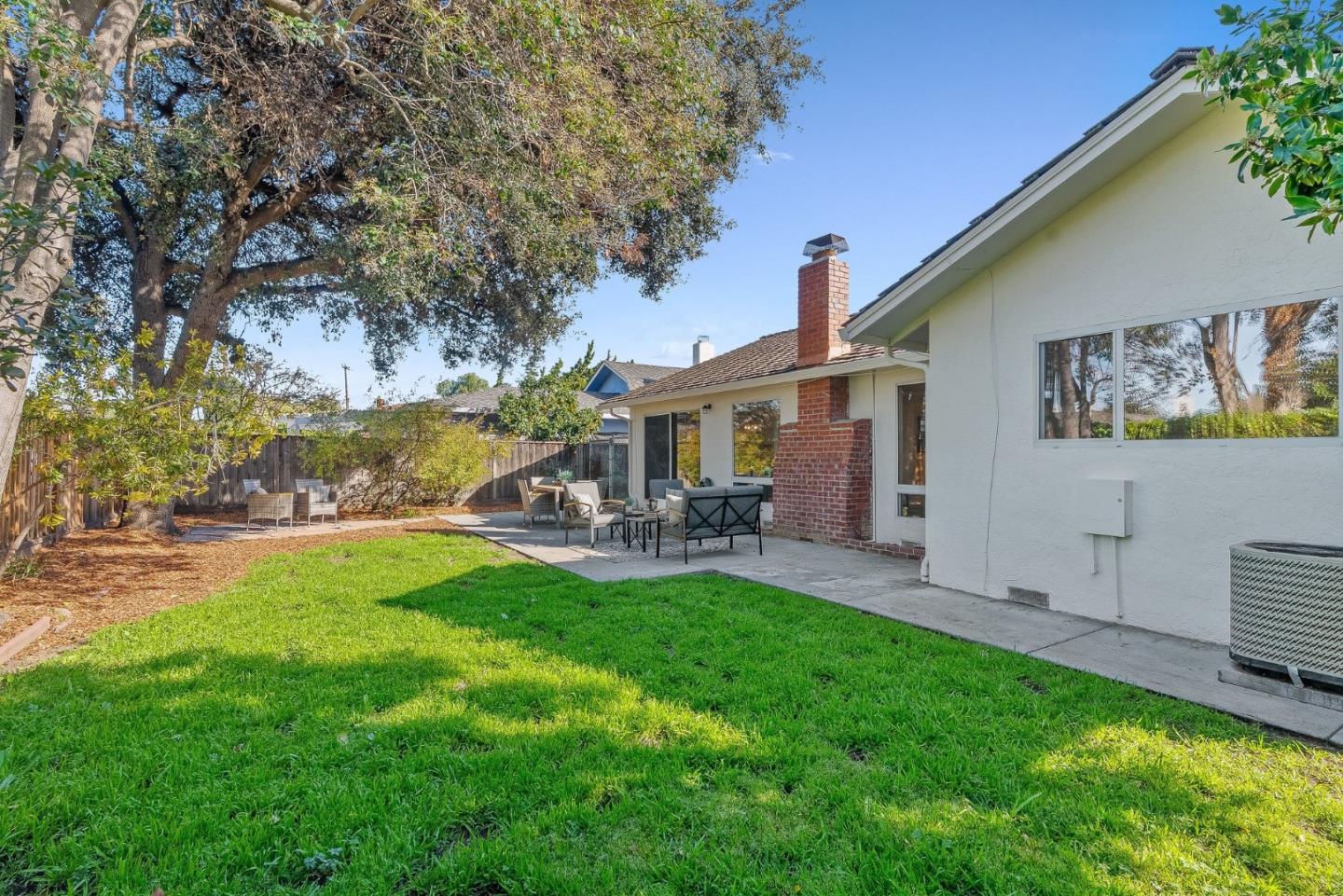 Detail Gallery Image 25 of 36 For 2270 De Paul Pl, Santa Clara,  CA 95051 - 3 Beds | 2 Baths