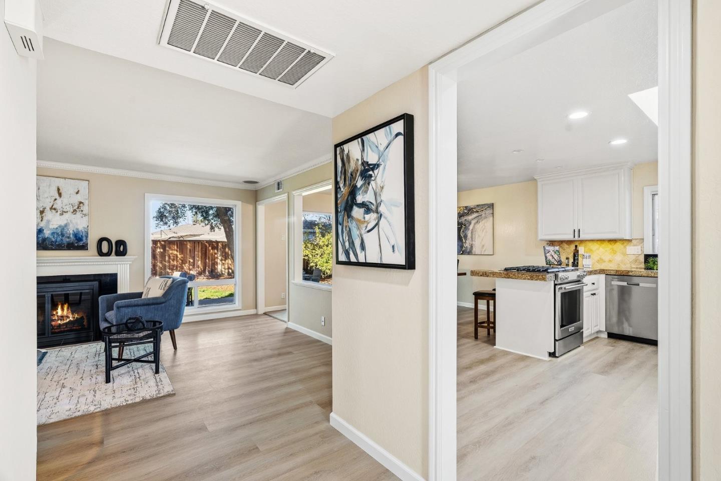 Detail Gallery Image 3 of 36 For 2270 De Paul Pl, Santa Clara,  CA 95051 - 3 Beds | 2 Baths